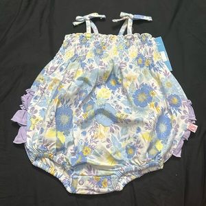 NWT Ruffle Butts Girls 12-18mo Romper